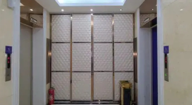 Super 8 Hotel (Hefei 1912 Xinhua International Plaza), Prenota Hotel Hotel a Anhui con parcheggio, Parcheggio
