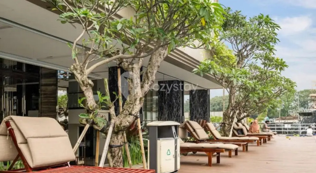 Karaton by Kozystay, Rezervovat Hotel Bandung Wetan 
