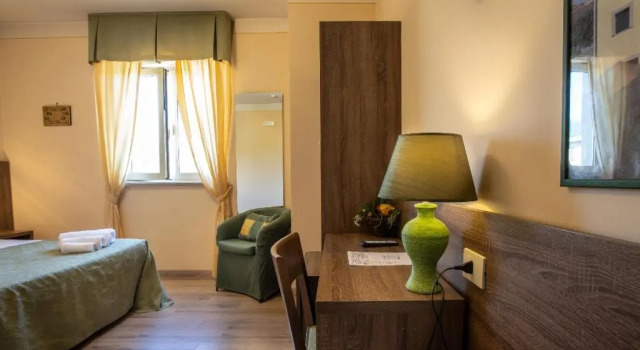 Номер Standard Hotel La Tavola Rotonda