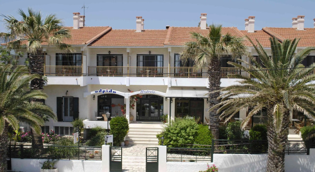 Hydrele Beach Hotel