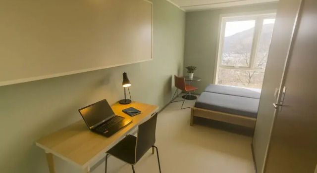 Bergen Hostel Montana, Забронировать Хостел Берген Bergen Kommune, рядом с Университетская больница Хокланд