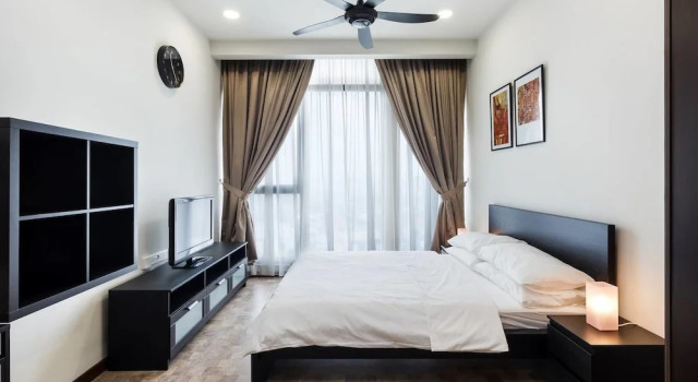 Luxurious Studio Suites @ Tun Razak