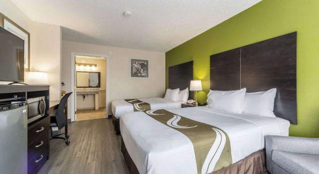 Days Inn Vandalia, Rezerwuj Hotel Hotele w Illinois z basenem, Basen