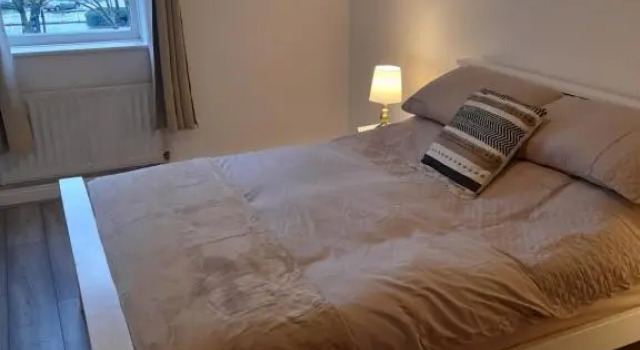 Comfortable 2 Bed Apartment 2nd Floor Contractors Families Close To City Centre Occasional Bed Available, Забронировать Апартаменты/квартира Апартаменты Уэст-Мидлендс, Апартаменты/квартира
