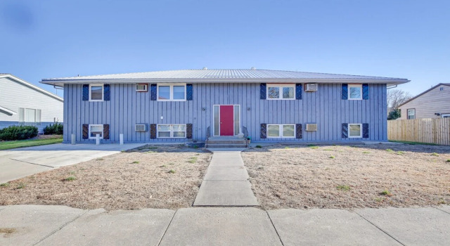 Downtown Pierre Apartment ~ 1/2 Mi to River!