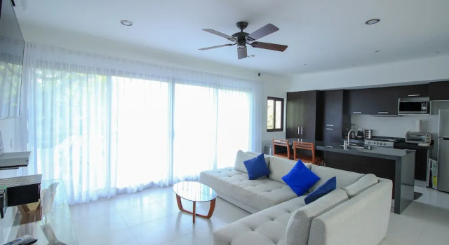 Golf View 1 Bedroom Condo by Olahola