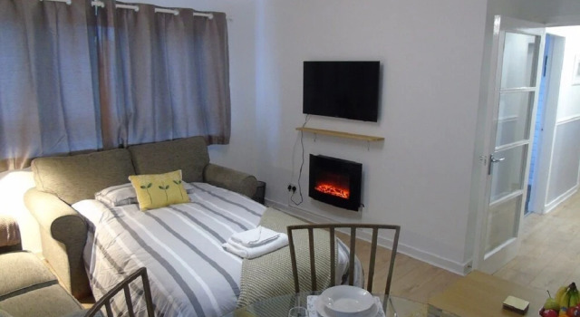 Snug - Faodail Apartment