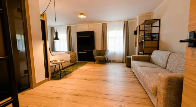 Weinhotel Freylich Zahn, Reserva ahora Hotel Freyburg Saale-Unstrut