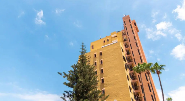 Beach Apt With Sea View And Pool, 50 Steps To The Sea, Book Hotel Hotels in Tenerife with Parking, Parking