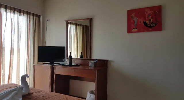 Одноместный номер Standard Apollo Hotel
