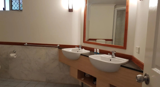 Апартаменты с 2 комнатами с видом на бассейн Alassio Palm Cove