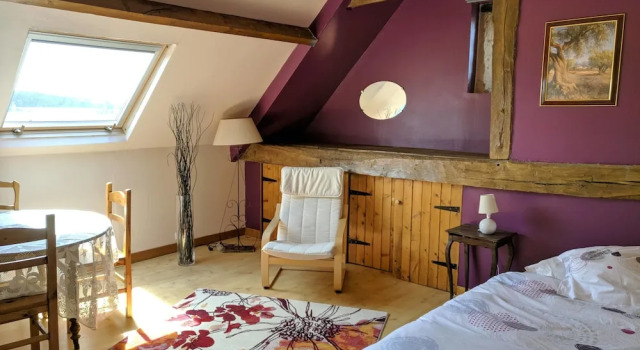 Gite La Source de Marzée Cottage, Rezerwuj Dom wakacyjny  