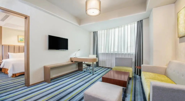 Люкс Holiday Inn Express Hefei Huaihe Road