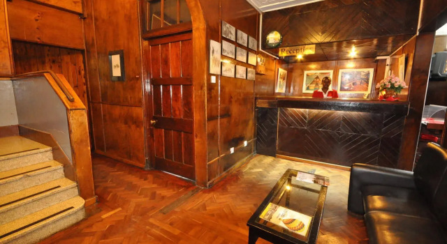 Oakwood Hotel