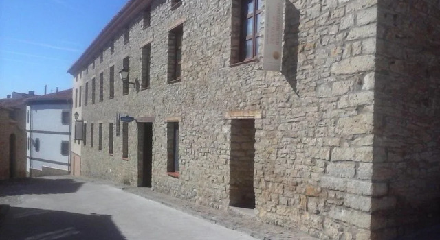 Hotel Rural El Convento, Book Hotel Hotels in Aragon with Parking, Parking