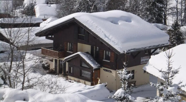 Шале Chalet Aventure B&B Les Gets