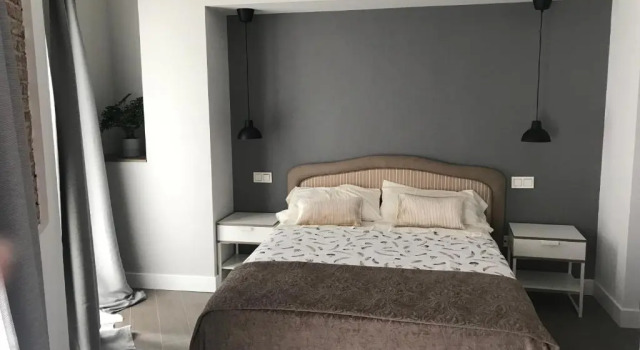 Apartamentos DUKE, Забронировать Апартаменты/квартира Отели Вальядолид с парковкой, рядом с Ruins of the Collegiate Church, Парковка