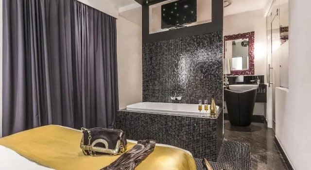 Люкс Standard JC Hotel