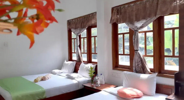 Subash Hotel, Забронировать Отель Наллатанния 