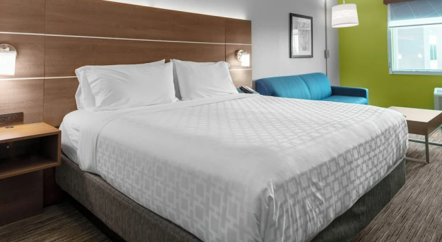 Двухместный люкс Holiday Inn Express & Suites Leander by IHG