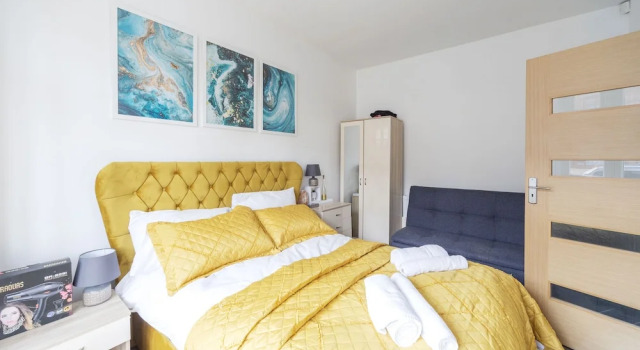 Коттедж Charming 5-bed House in Birmingham