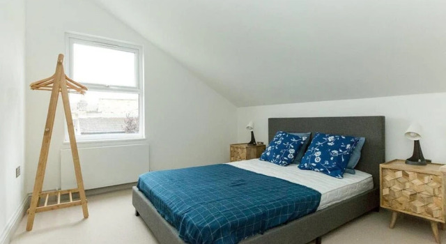Spacious 3BR South London Apartment