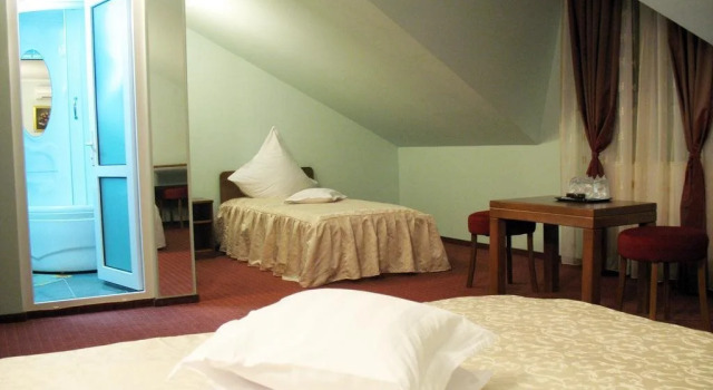 Hotel Casa de Piatra, Rezervovat Hotel 3hvězdičkové hotely v Suceava, 3*