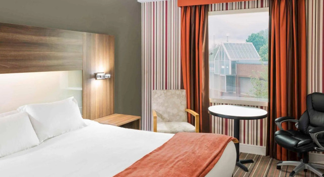 Mercure St Helens