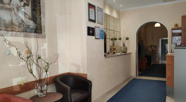 Falk Hotel