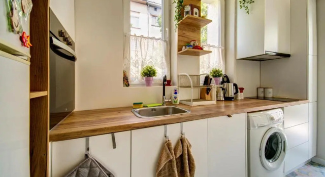 Апартаменты Apartment 65 - Airy Aprt at Top Center
