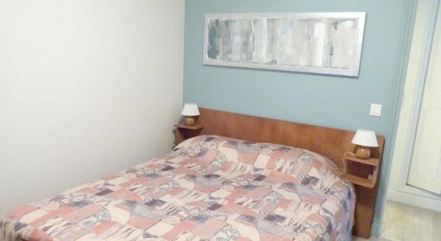 Apartment With one Bedroom in Saint-raphaël, With Wonderful sea View,, Забронировать Апартаменты/квартира Сен-Рафаэль Mimosa Road
