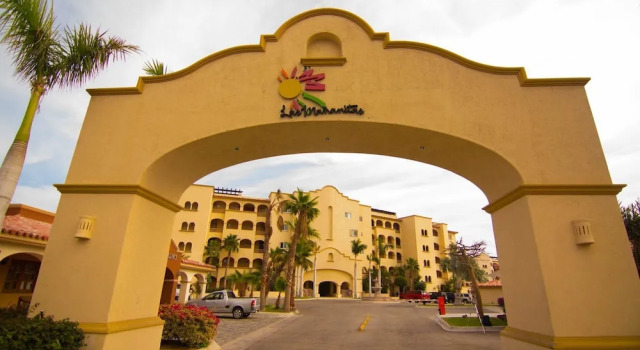 Номер Standard с 2 комнатами с балконом и с видом на море Las Mananitas LM BB2 2 Bedroom Condo By Seaside Los Cabos