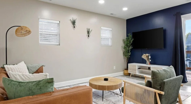 Chic Boho Retreat Near Downtown, Book Feriehus Villaer i Indiana, Villa