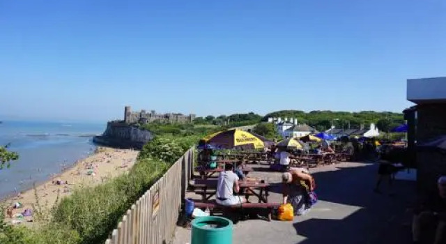 Land and Life holiday apartments, Varaa Huoneisto Asunnot kohteessa Merseyside, Huoneisto
