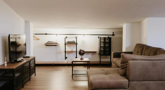 Manhattan House