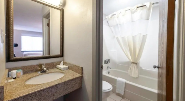 Номер Standard Spark By Hilton Hummelstown Hershey