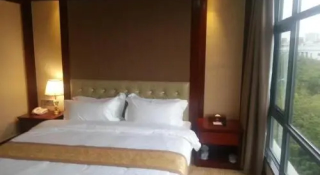 Han Lin Xuan Business Hotel, Rezerwuj Hotel Hotele w Shenzhen z parkingiem, Parking