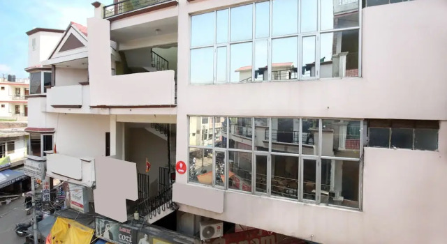 OYO 5853 Hotel Shingar Regency