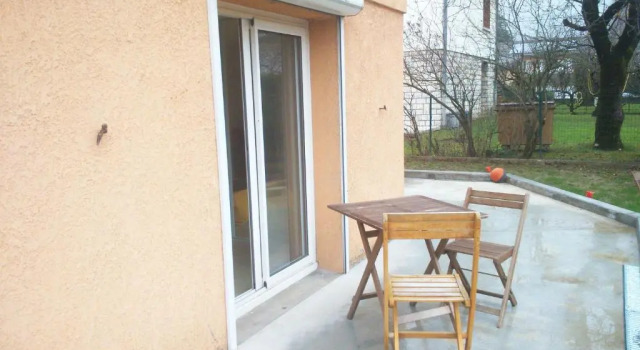 Loft Sympa a Sassenage, Забронировать Апартаменты/квартира Отели Grenoble Area с парковкой, Парковка
