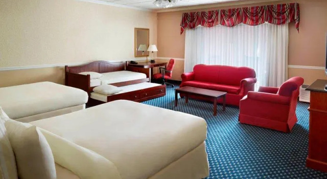 Номер Deluxe Stone Mountain Inn
