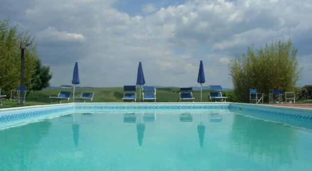 Agriturismo Il Gattero, Book Hotel Peccioli Tuscany