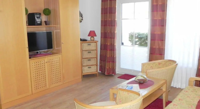 Ferienwohnung 2 01 Inselstrand, Book Hotel Heringsdorf Usedom