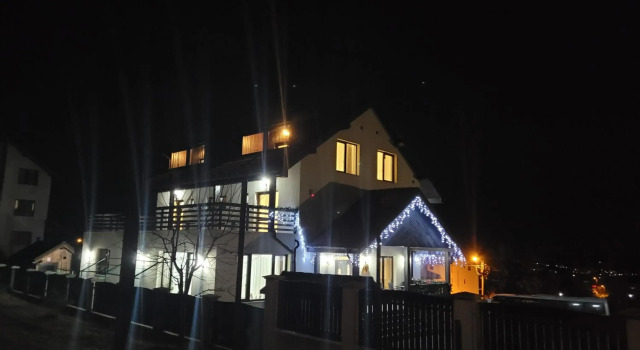 Casa Aryana, Varaa Hotelli Hotellit Prahova Valley pysäköinnillä, Pysäköinti
