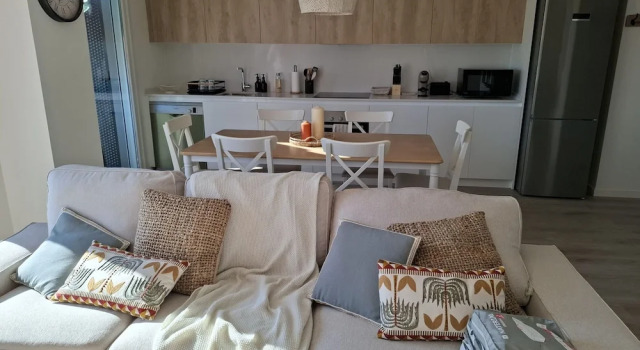 Residencial Breeze 1A by Bookaparadise