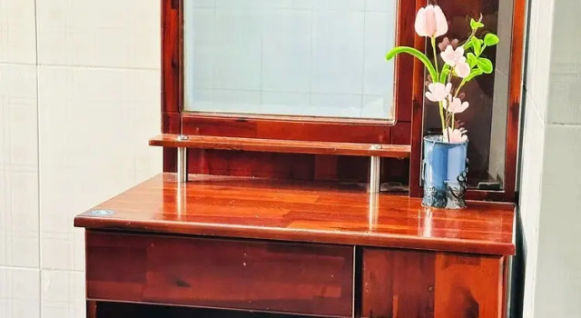 Номер Economy Khách sạn Trang Thư - Sư Vạn Hạnh - Quận 10