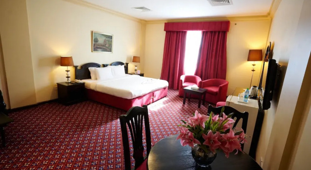 Полулюкс La Rosa Hotel Juffair