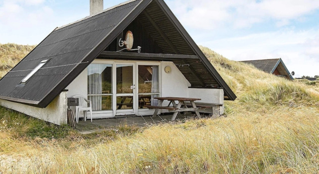 Quaint Holiday Home With Naturalistic Views in Ringkøbing, Rezervovat Hotel Ringkobing 