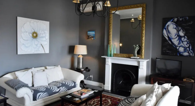 Westwood Apartment in Sea Point