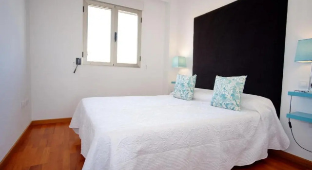 Denia Deluxe Beach & City