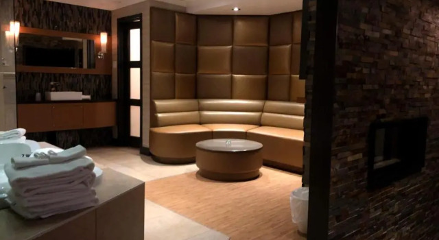 Люкс Superior Hotel Le Chablis Cadillac